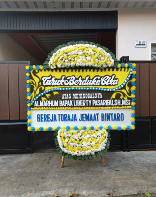 Papan Bunga Duka di Bandulu